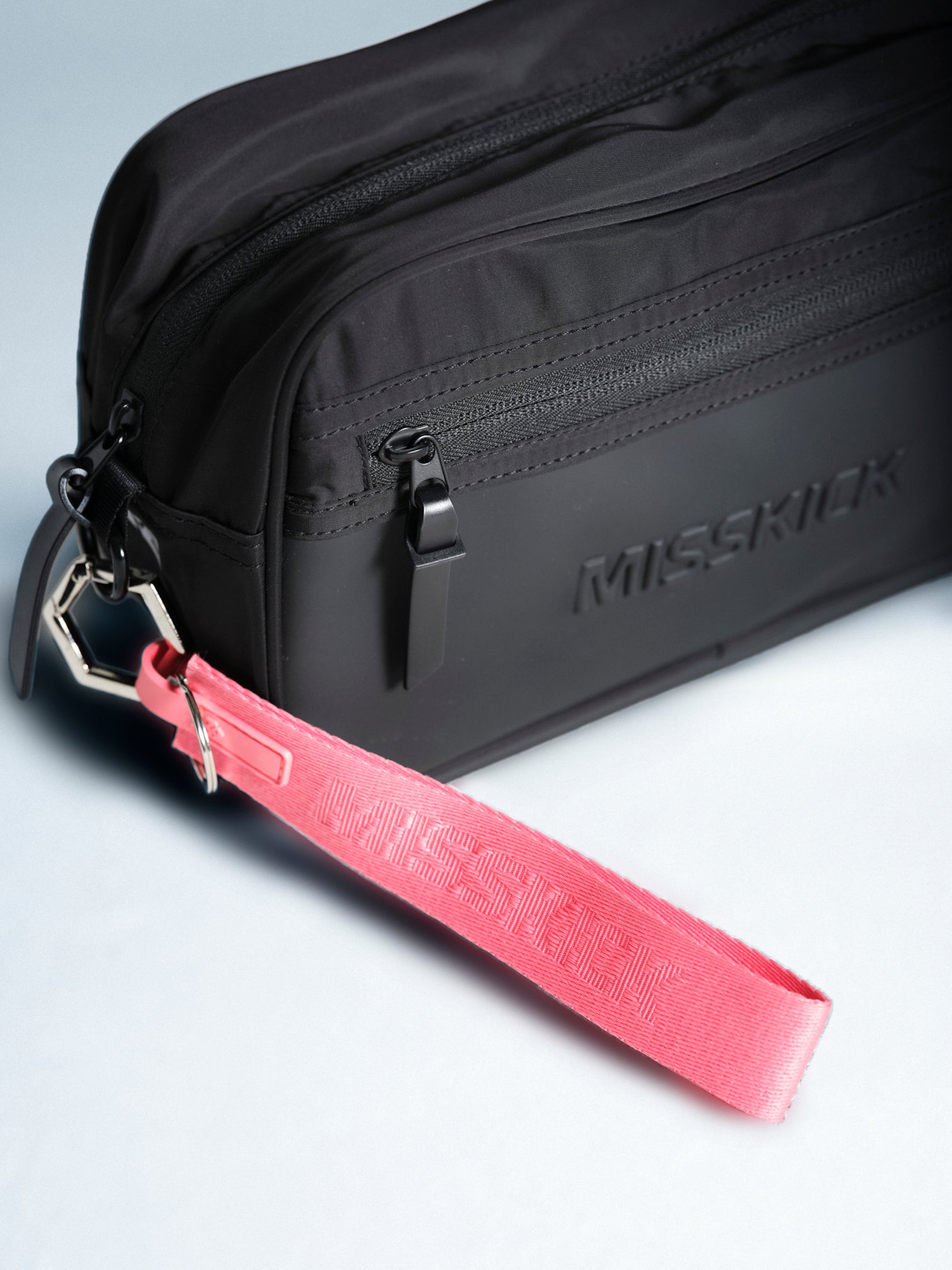 Capitan Key Ring - Coral
