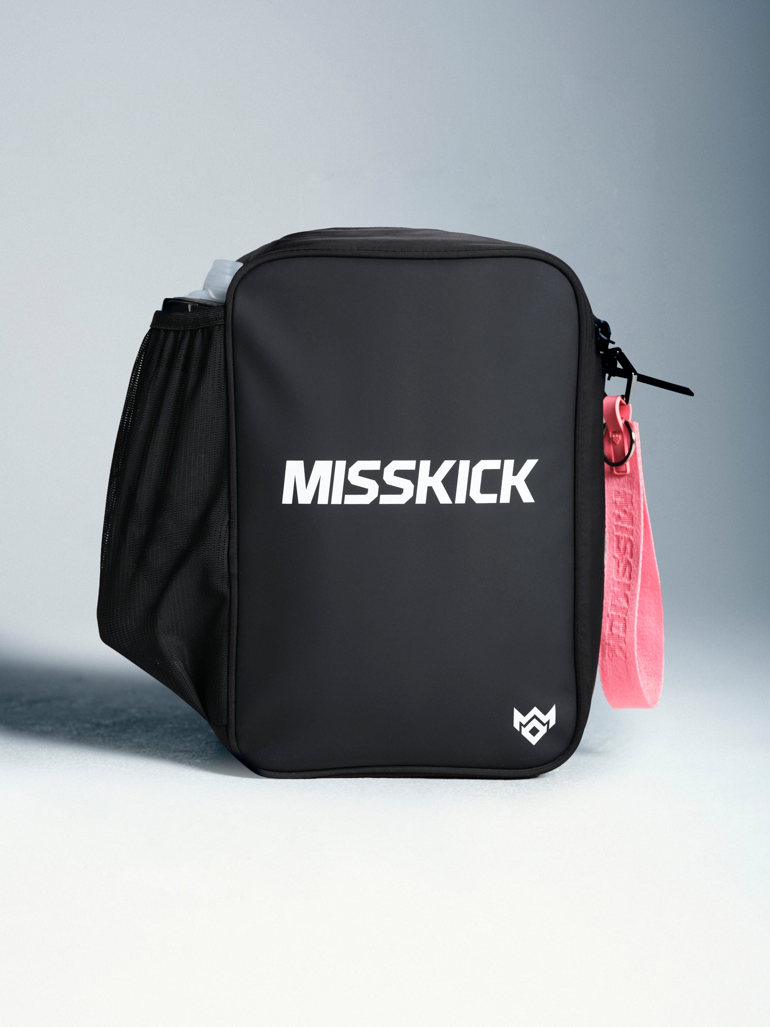 Reign Shoe Bag and Bottle - Black