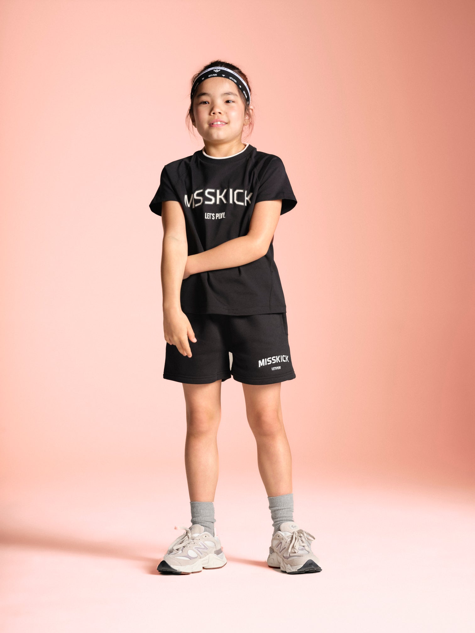 Courtney T-Shirt - Black/Off White