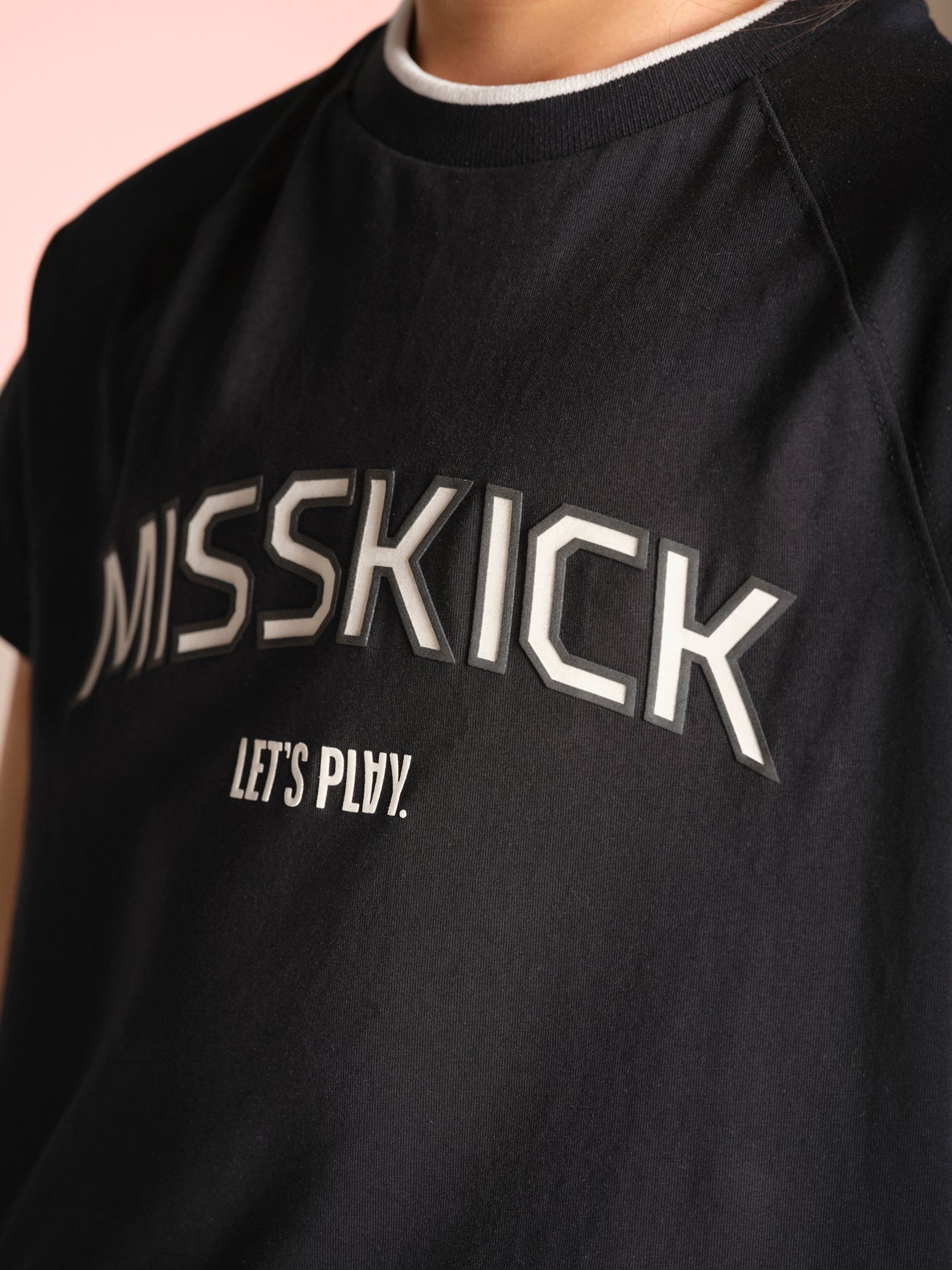 Courtney T-Shirt - Black/Off White