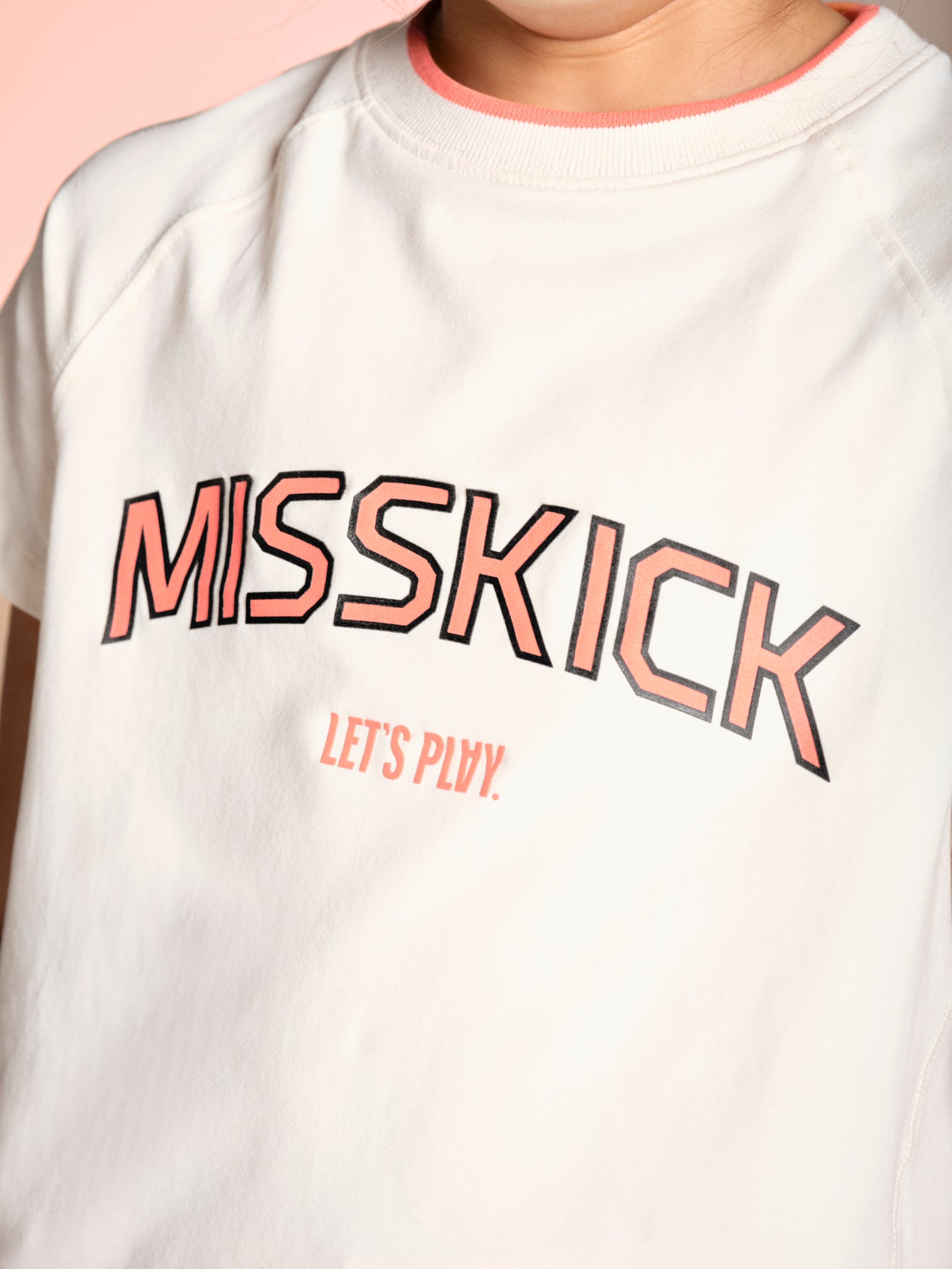 Courtney T-Shirt - Off White/Coral