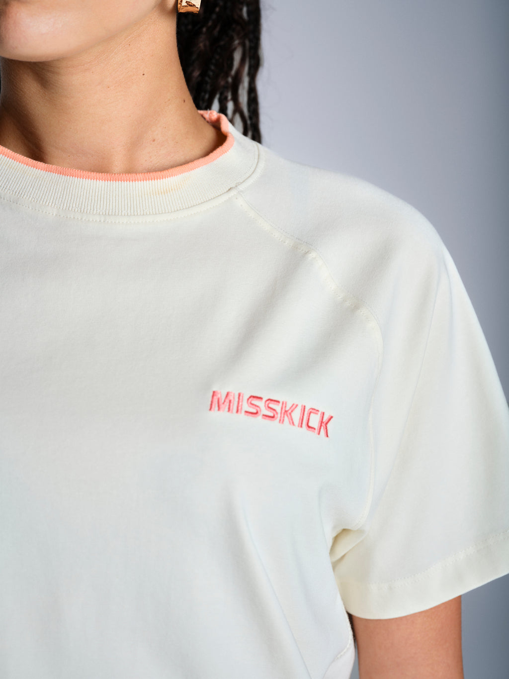 Arbitro T-Shirt - Off White/Peach
