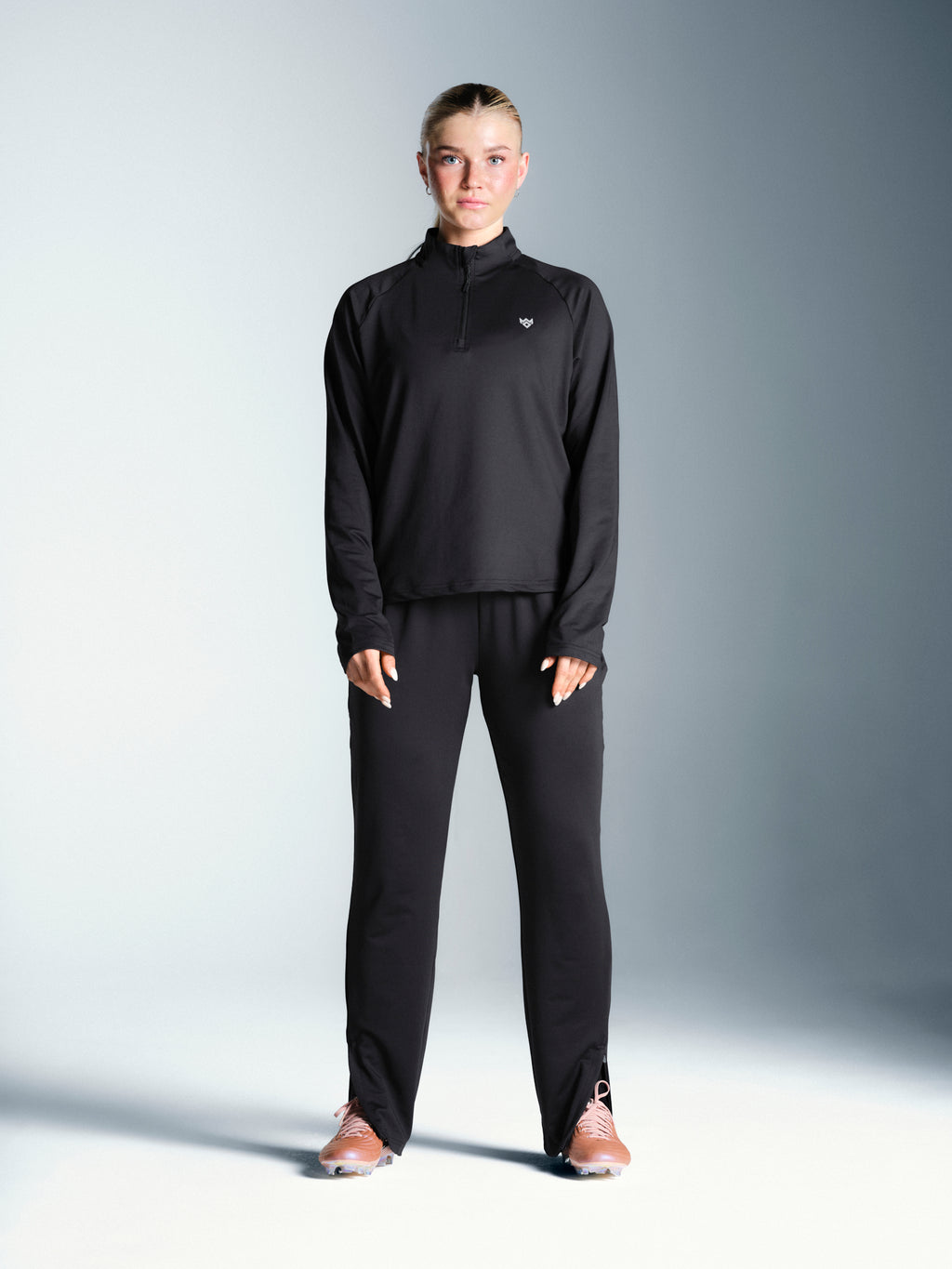 Calcia 1/4 Zip Top - Black