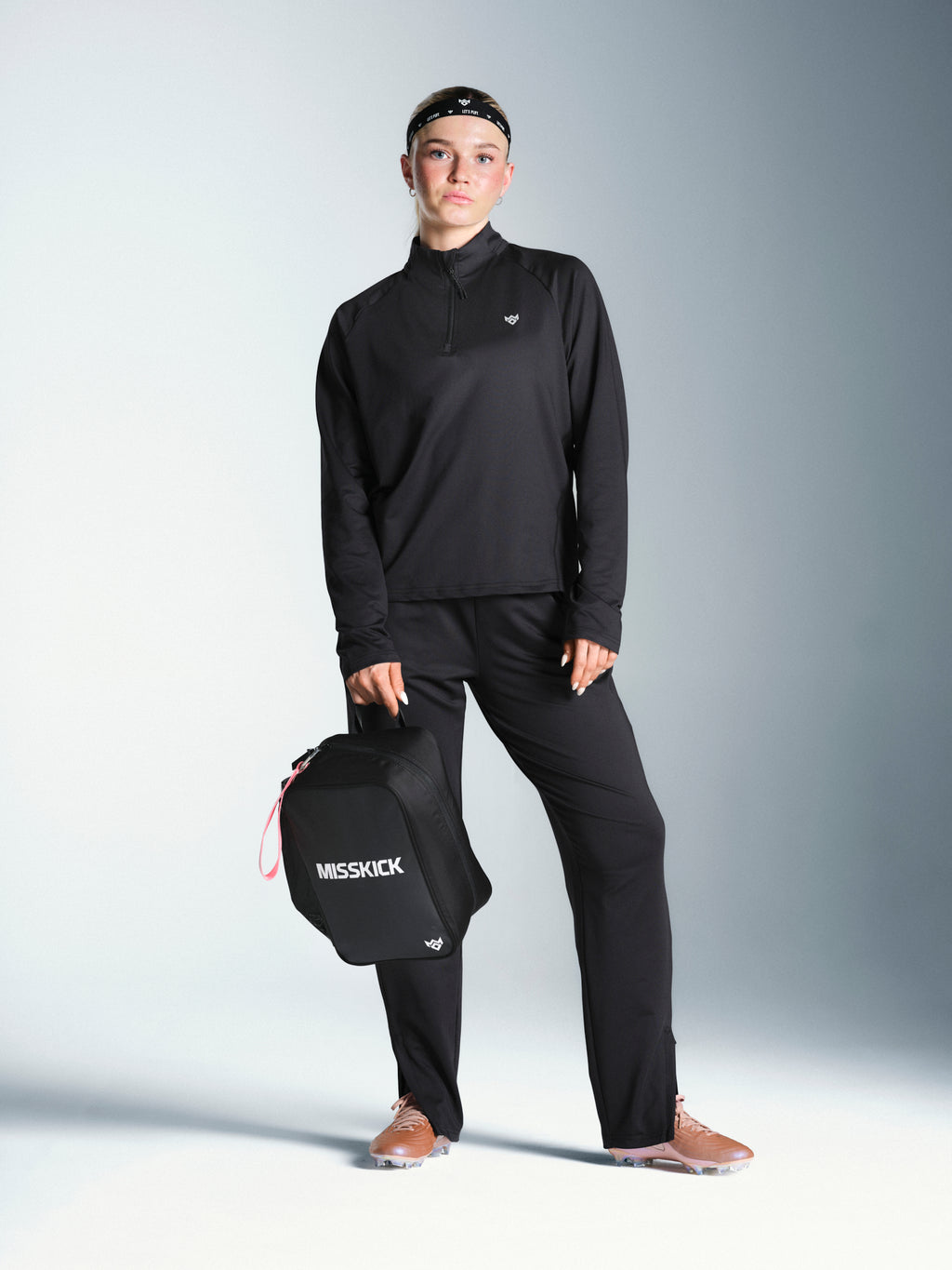 Calcia 1/4 Zip Top - Black