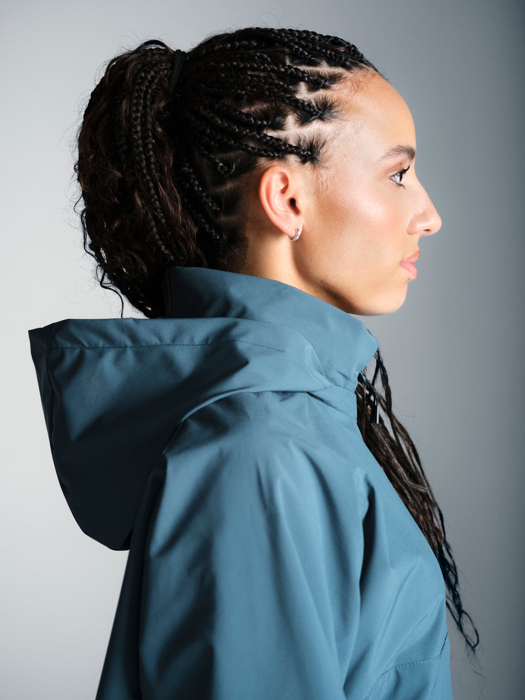 Misskick Tifoso wind breaker teal hood detail