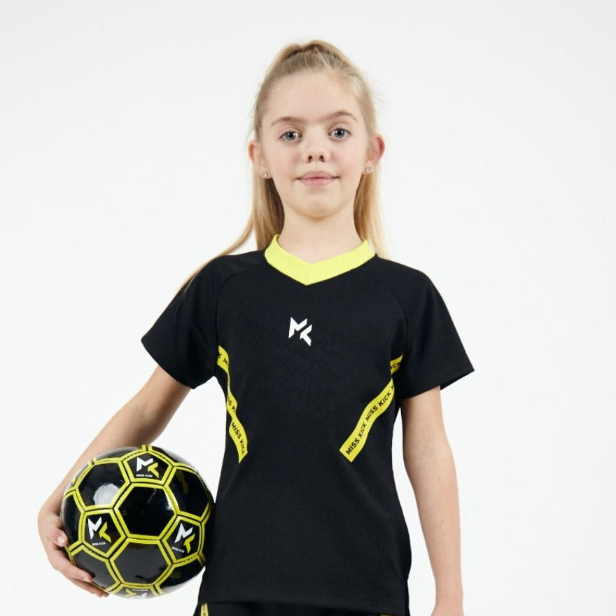 miss-kick-girls-football-training-top