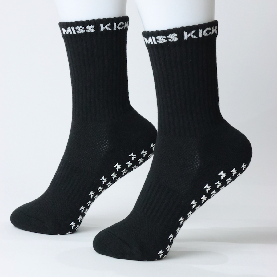 miss-kick-football-grip-socks-black