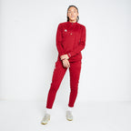 miss-kick-football-training-jogger-women